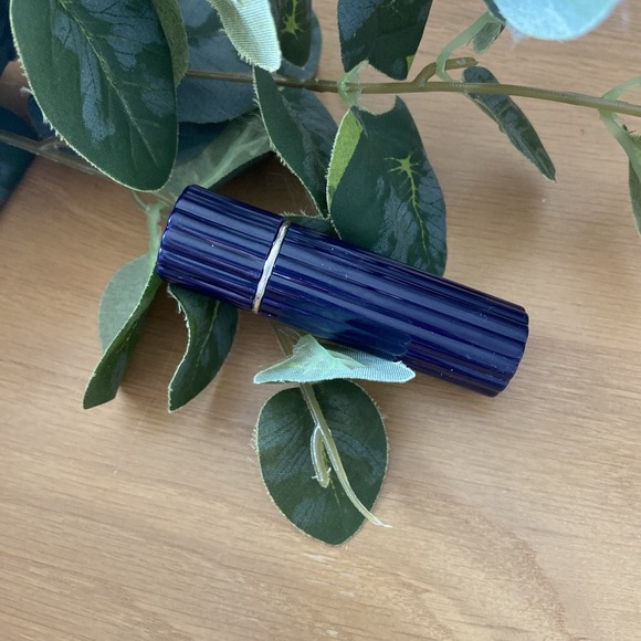 Estee Lauder  Au Currant Double Color Everlasting Lipstick New Old Stock - Picture 3 of 5